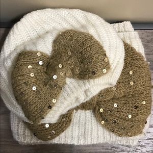 Betsey Johnson White/Gold Beanie + Scarf Set